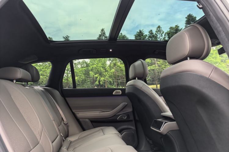 Used Nio ES7 2022 75 kWh Interior 3