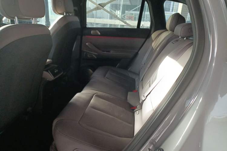 Used Nio ES7 2022 75 kWh Interior 4