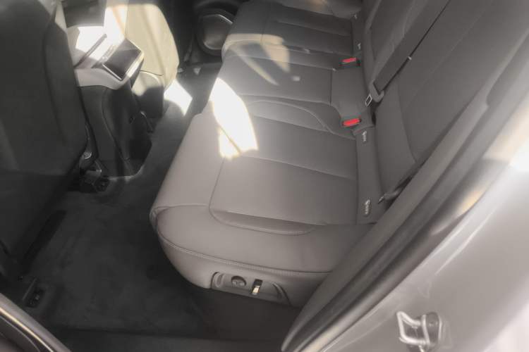 Used Nio ES7 2022 75 kWh Interior 4