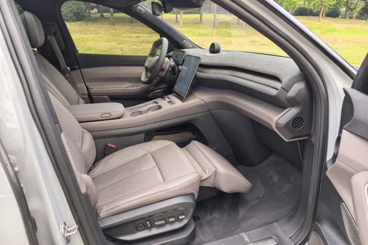 Used Nio ES7 2022 75 kWh Interior 4