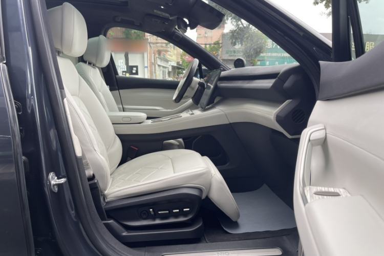 Used Nio ES7 2022 100kWh First Edition Interior 5