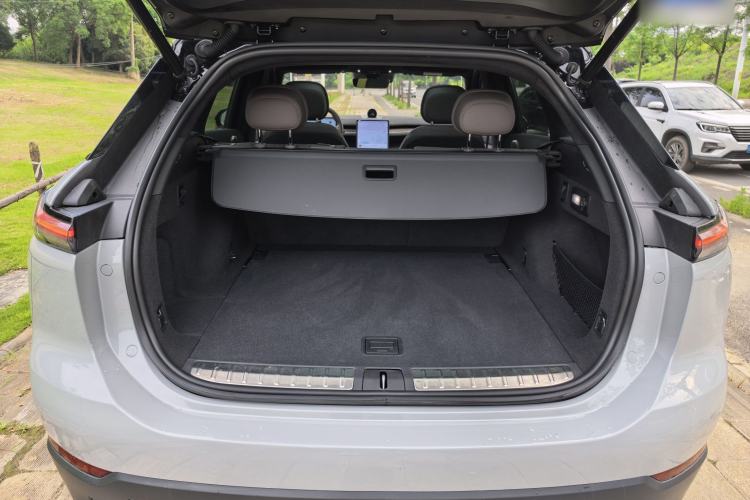 Used Nio ES7 2022 75 kWh Interior 6