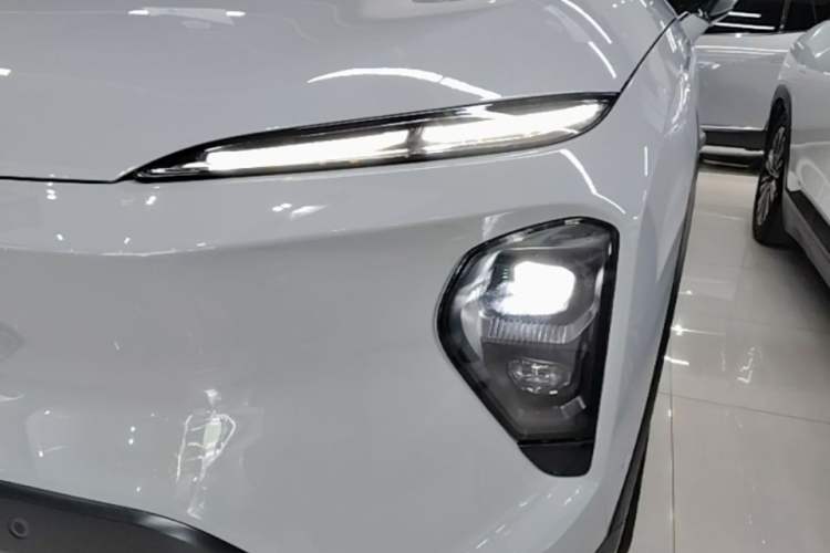 Used Nio ES7 2022 100kWh First Edition Left Front Headlight