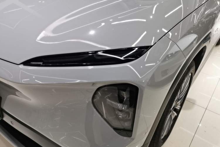 Used Nio ES7 2022 75 kWh Left Front Headlight