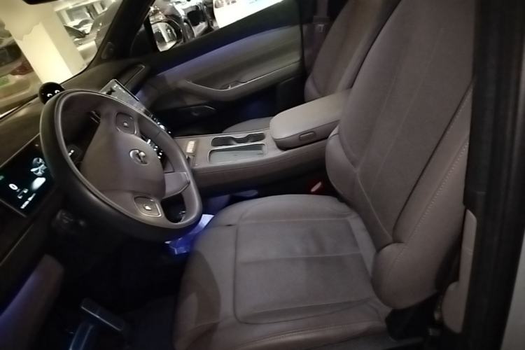 Used Nio ES7 2022 100 kWh Left Front Seat