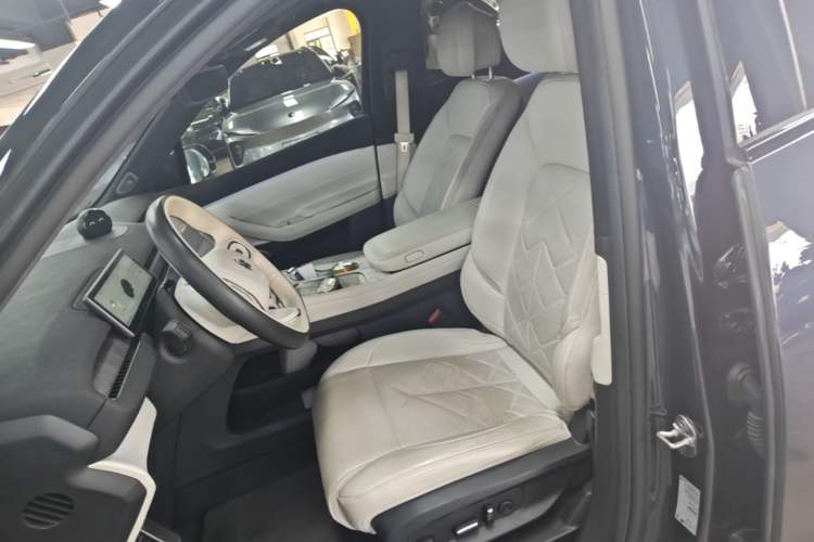 Used Nio ES7 2022 100kWh First Edition Left Front Seat