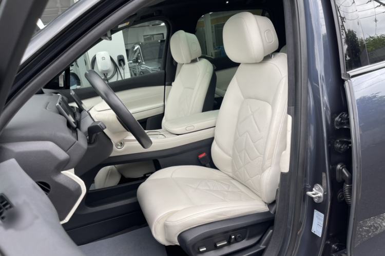 Used Nio ES7 2022 100kWh First Edition Left Front Seat