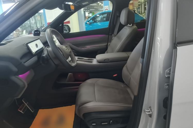 Used Nio ES7 2022 75 kWh Left Front Seat