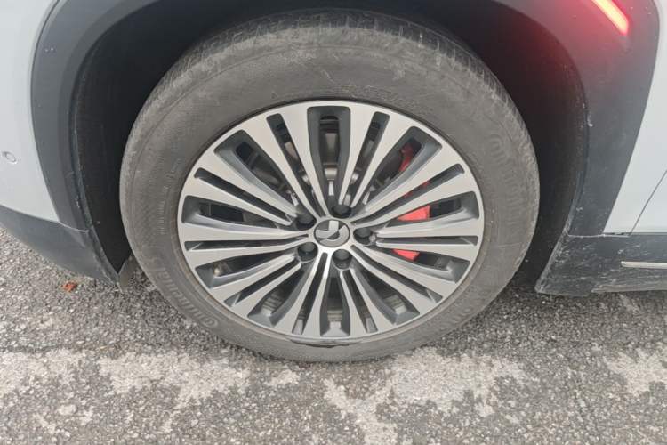 Used Nio ES7 2022 75 kWh Left Front Wheel Hub
