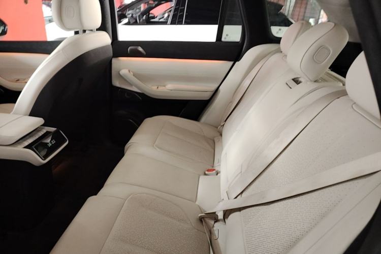 Used Nio ES7 2022 75 kWh Left Rear Seat