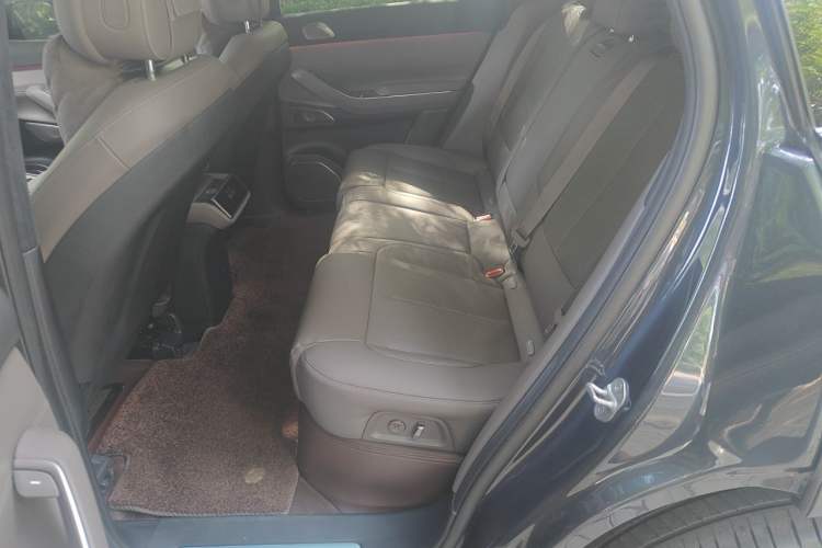 Used Nio ES7 2022 75 kWh Left Rear Seat