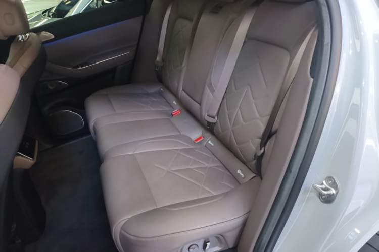 Used Nio ES7 2022 100kWh First Edition Left Rear Seat