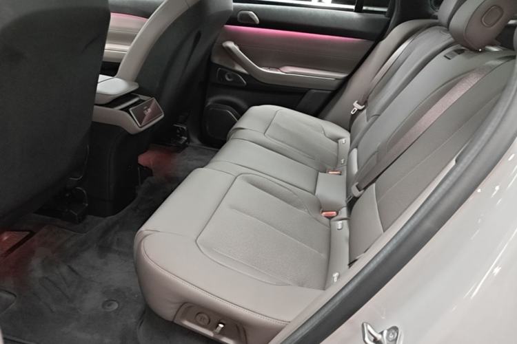 Used Nio ES7 2022 75 kWh Left Rear Seat