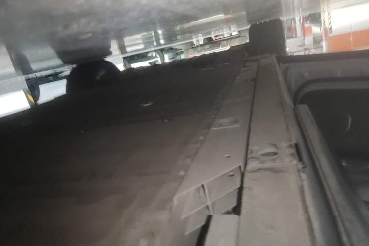 Used Nio ES7 2022 100kWh First Edition Left Side Sill