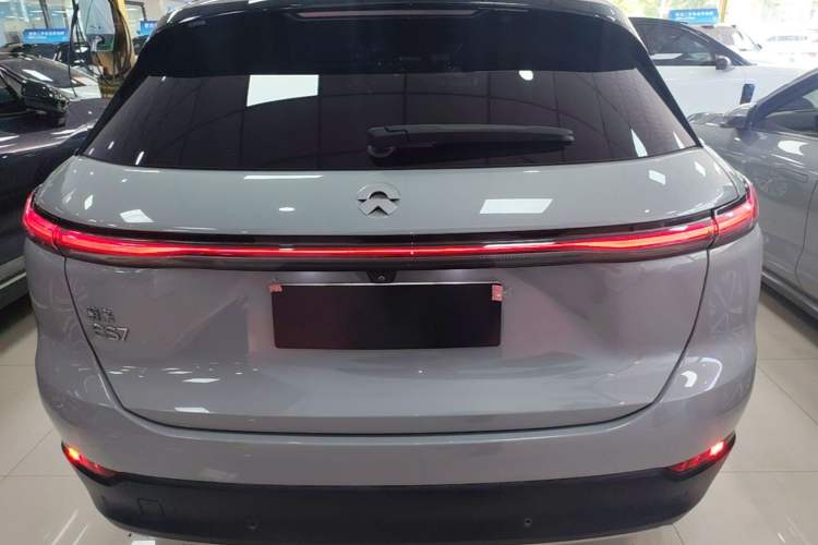 Used Nio ES7 2022 75 kWh Rear