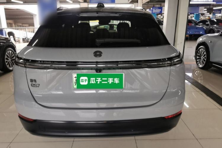 Used Nio ES7 2022 100 kWh Rear