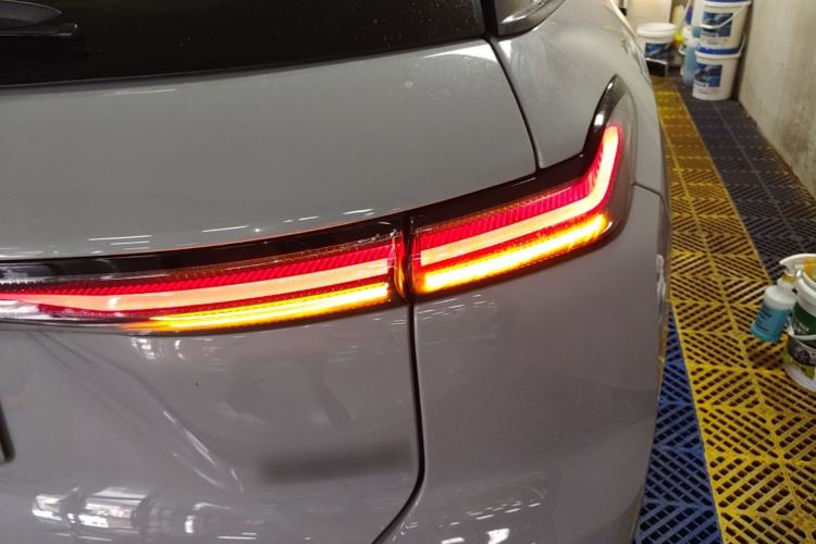 Used Nio ES7 2022 100kWh First Edition Right Rear Taillight