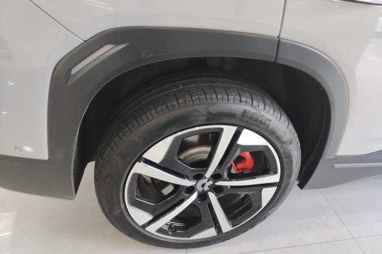 Used Nio ES7 2022 100 kWh Right Rear Wheel Hub