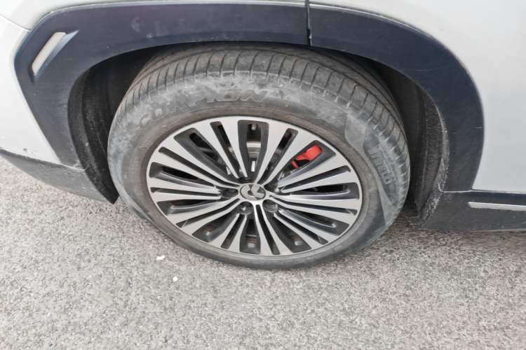 Used Nio ES7 2022 75 kWh Right Rear Wheel Hub