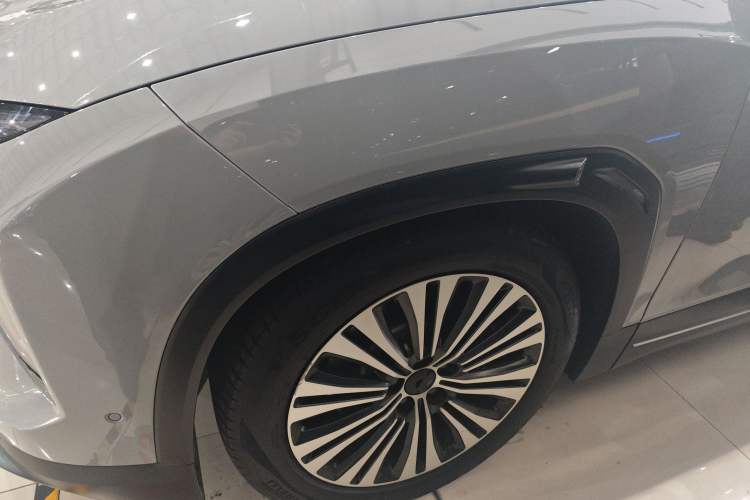 Used Nio ES7 2022 75 kWh Right Rear Wheel Hub