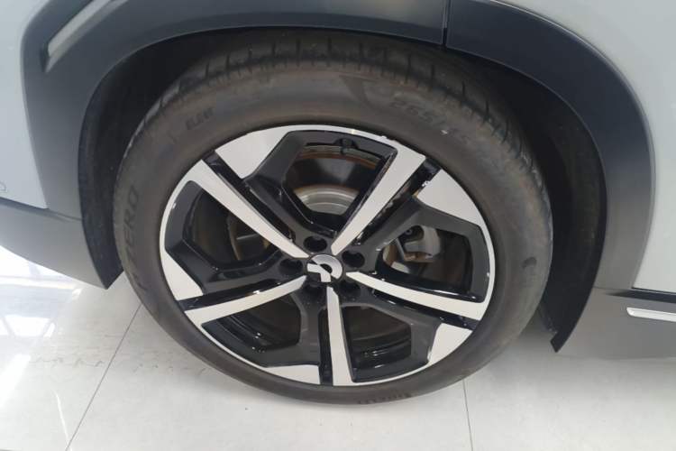 Used Nio ES7 2022 100kWh First Edition Right Rear Wheel Hub