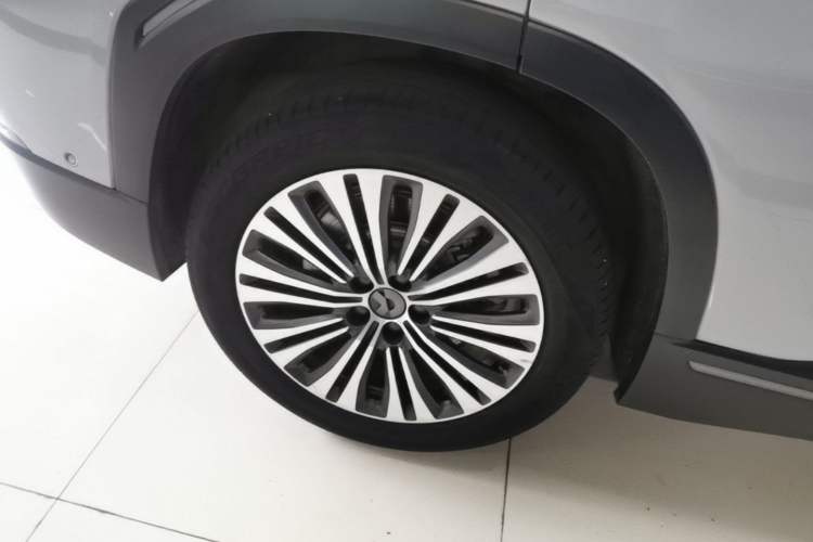 Used Nio ES7 2022 100 kWh Right Rear Wheel Hub