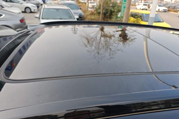 Used Nio ES7 2022 75 kWh Roof