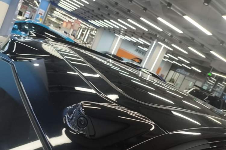 Used Nio ES7 2022 75 kWh Roof
