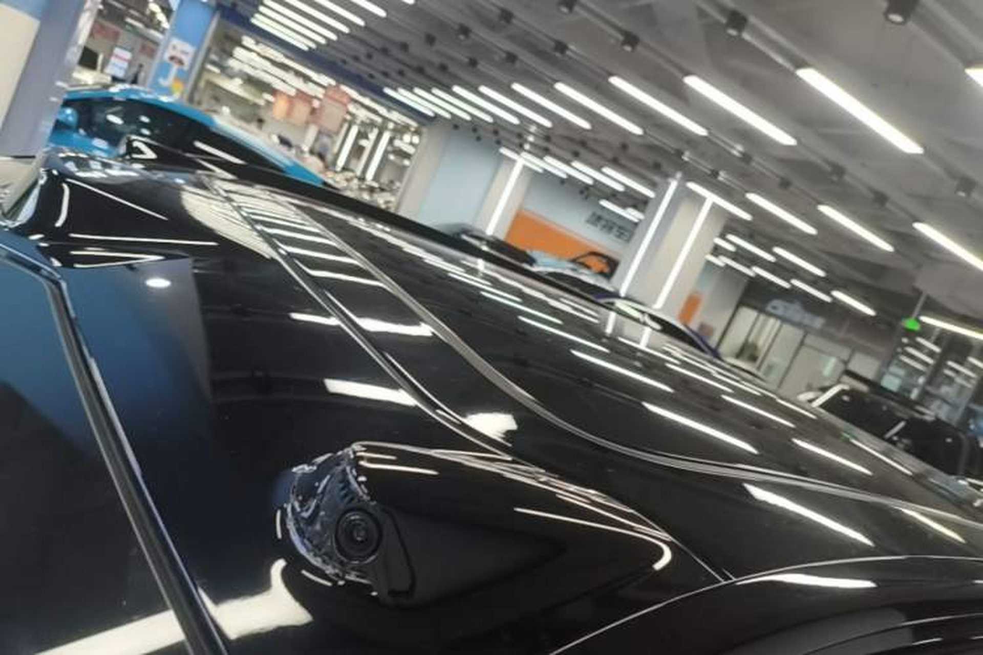 Used Nio ES7 2022 75 kWh Roof