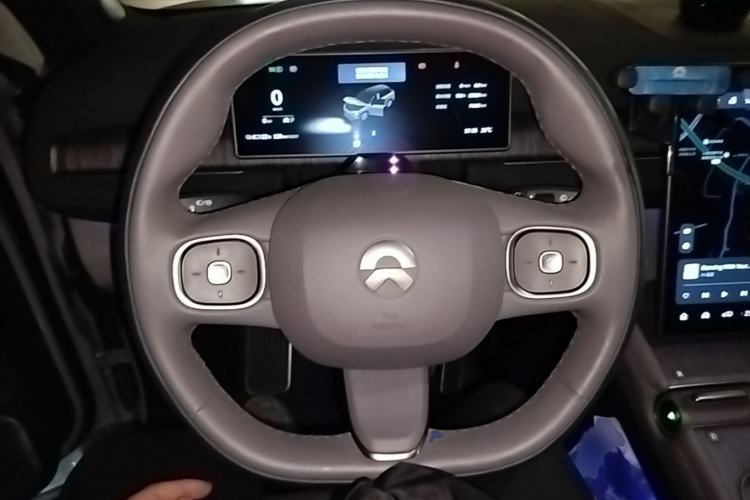 Used Nio ES7 2022 100 kWh Steering Wheel