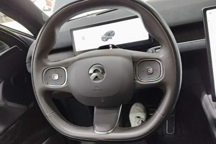 Used Nio ES7 2022 100kWh First Edition Steering Wheel
