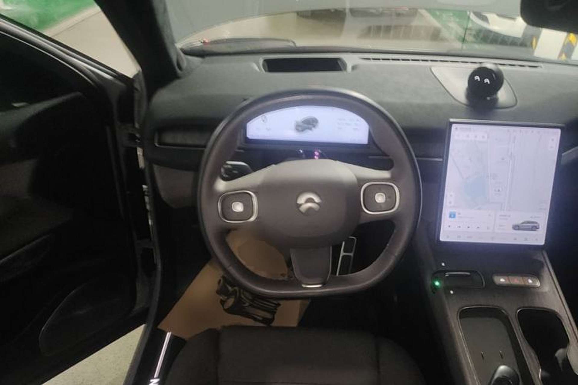 Used Nio ES7 2022 100kWh First Edition Steering Wheel