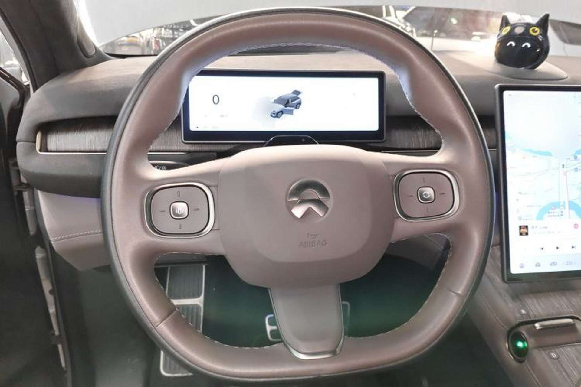 Used Nio ES7 2022 75 kWh Steering Wheel