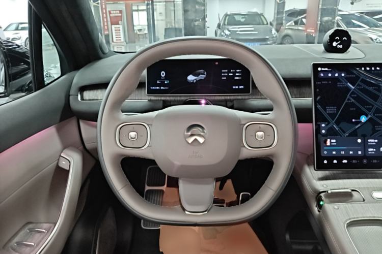 Used Nio ES7 2022 75 kWh Steering Wheel