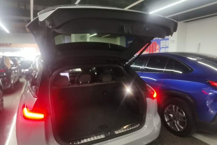 Used Nio ES7 2022 75 kWh Trunk