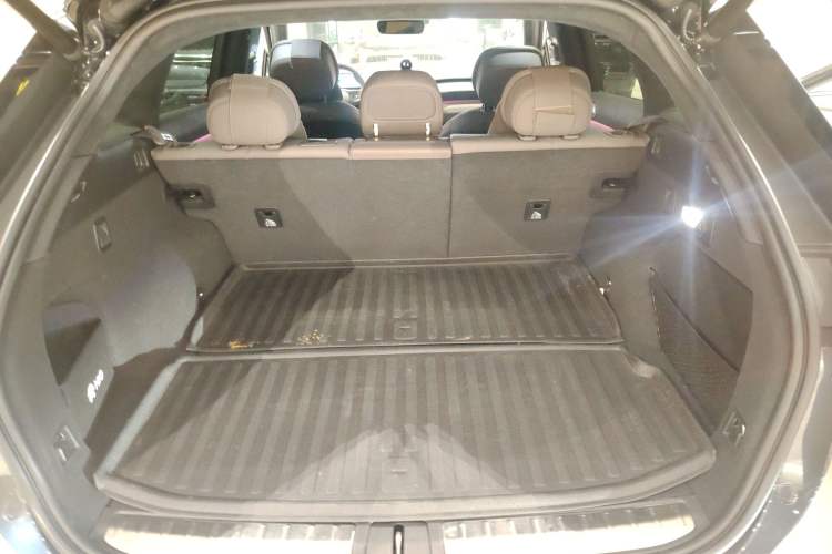 Used Nio ES7 2022 75 kWh Trunk