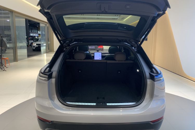 Used Nio ES7 2022 75 kWh Trunk