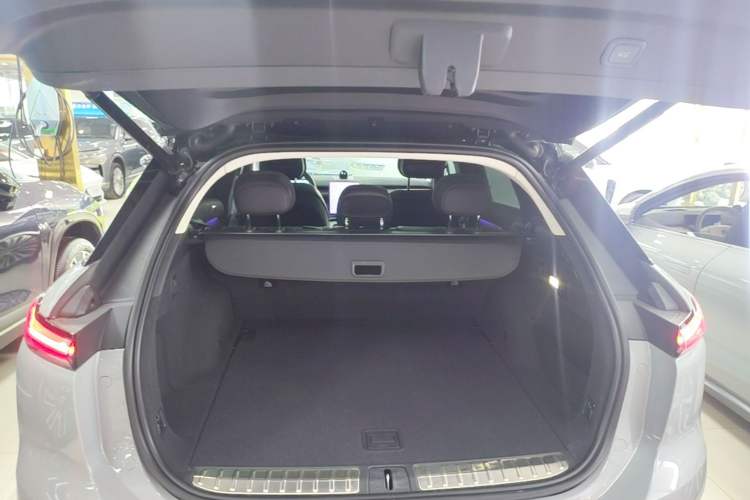 Used Nio ES7 2022 75 kWh Trunk