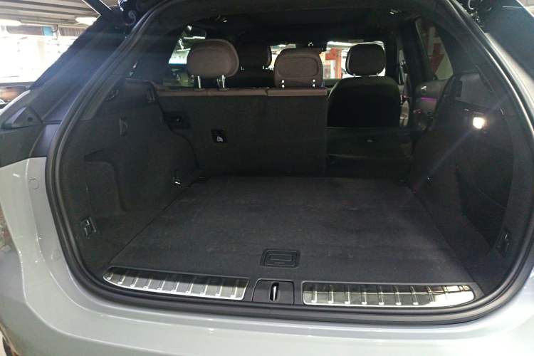 Used Nio ES7 2022 75 kWh Trunk