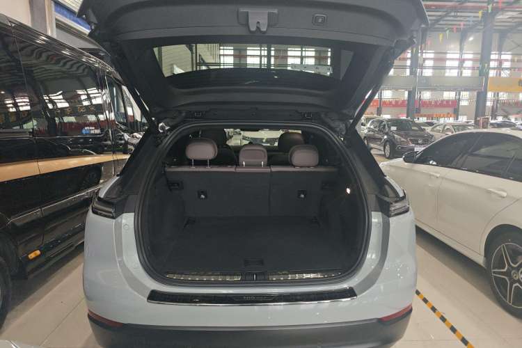 Used Nio ES7 2022 75 kWh Trunk