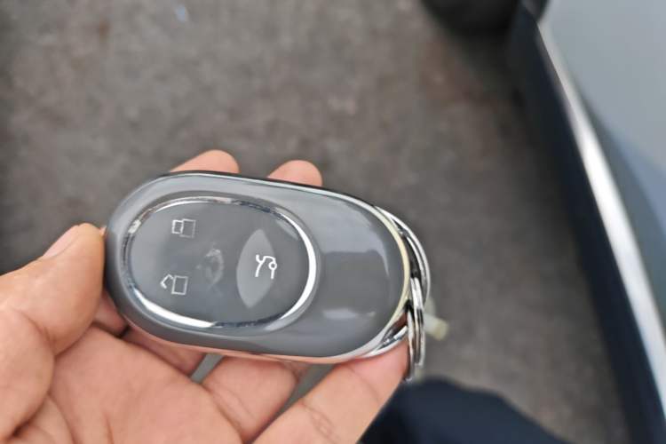 Used Nio ES7 2022 75 kWh Vehicle Key