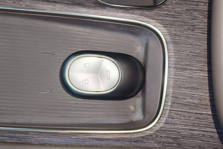 Used Nio ES7 2022 100kWh First Edition Vehicle Key