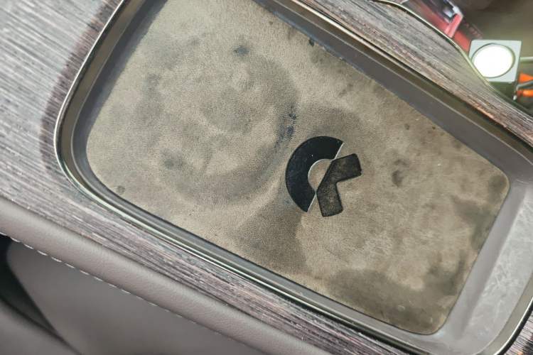 Used Nio ES7 2022 75 kWh Vehicle Key