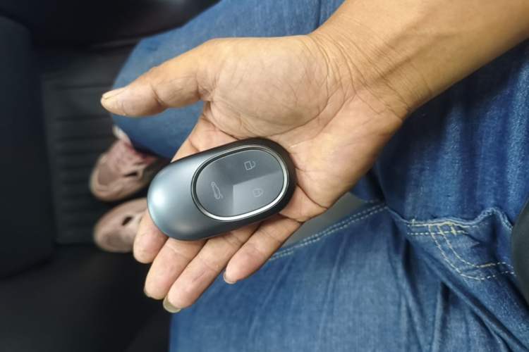 Used Nio ES7 2022 75 kWh Vehicle Key