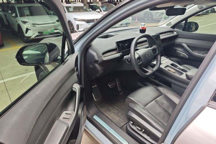 Used Nio ES7 2022 75 kWh Driver Seat