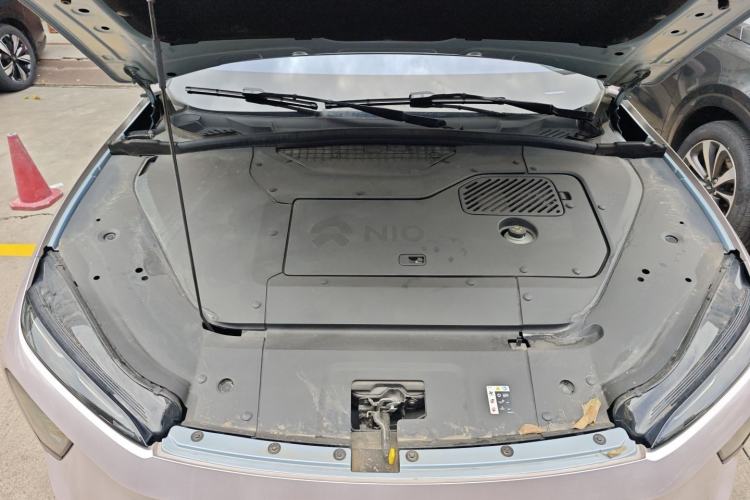 Used Nio ES7 2022 75 kWh Engine Bay