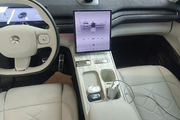 Used Nio ES7 2022 100kWh First Edition Audio And AC Panel