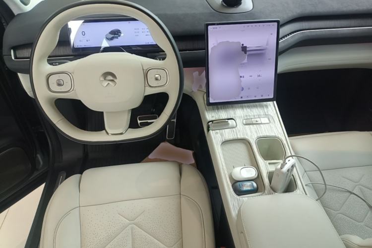 Used Nio ES7 2022 100kWh First Edition Center Console