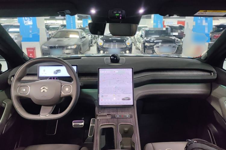 Used Nio ES7 2022 100kWh First Edition Center Console