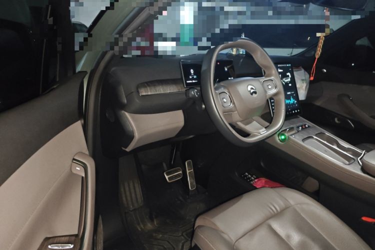 Used Nio ES7 2022 75 kWh Driver Seat